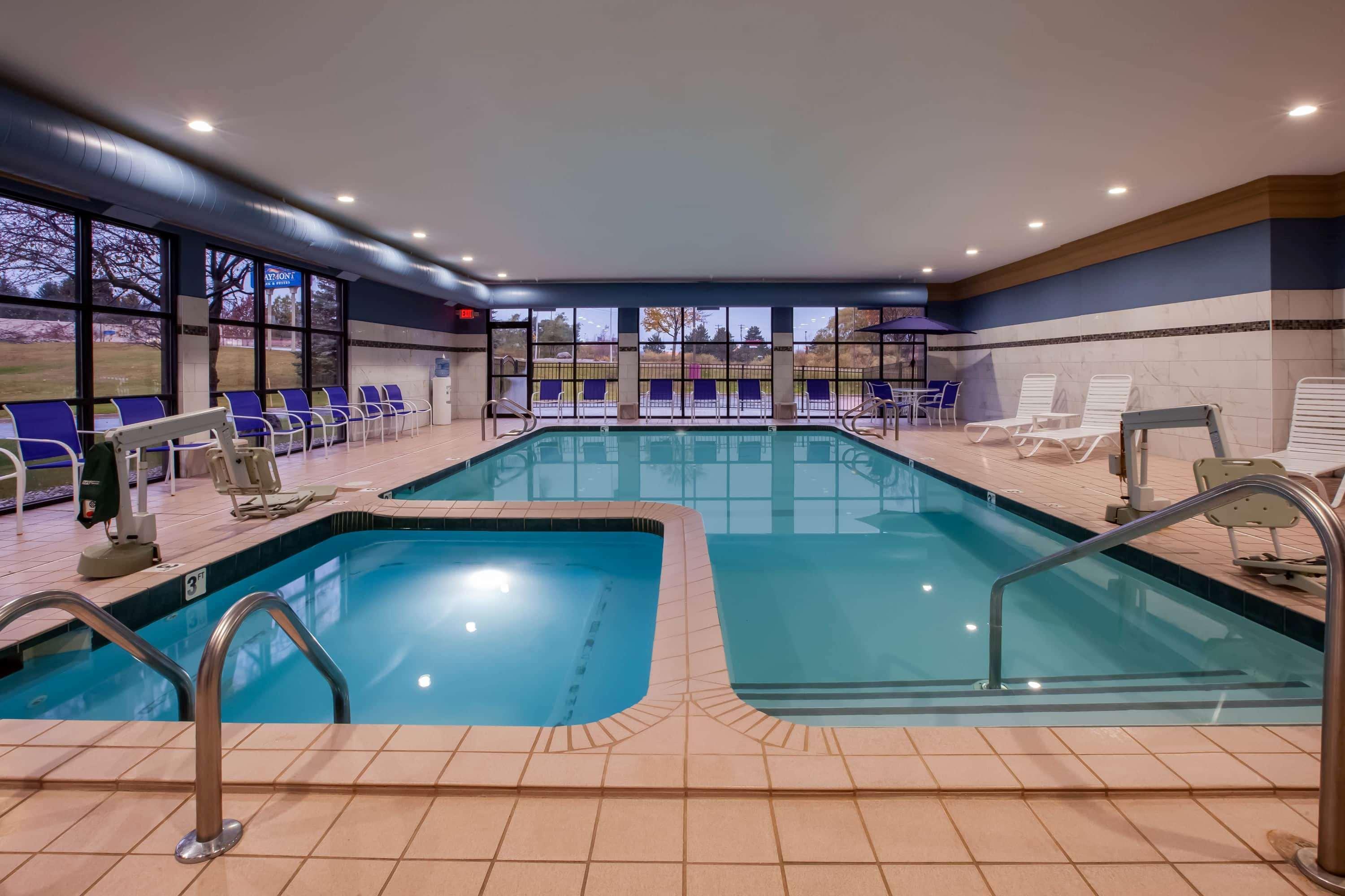 Baymont By Wyndham Traverse City Exteriér fotografie